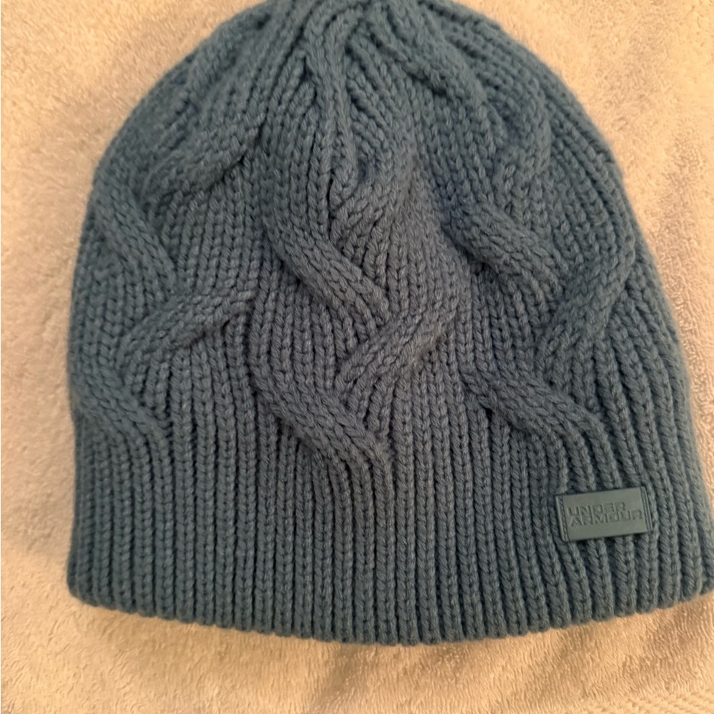 Under Armour Teal Cable Knit Beanie